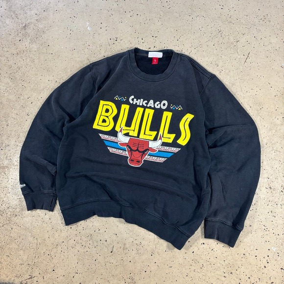 Mitchell & Ness Other - Mitchell & Ness Chicago Bulls Sweatshirt Mens Large Black Graphic Crewneck NBA